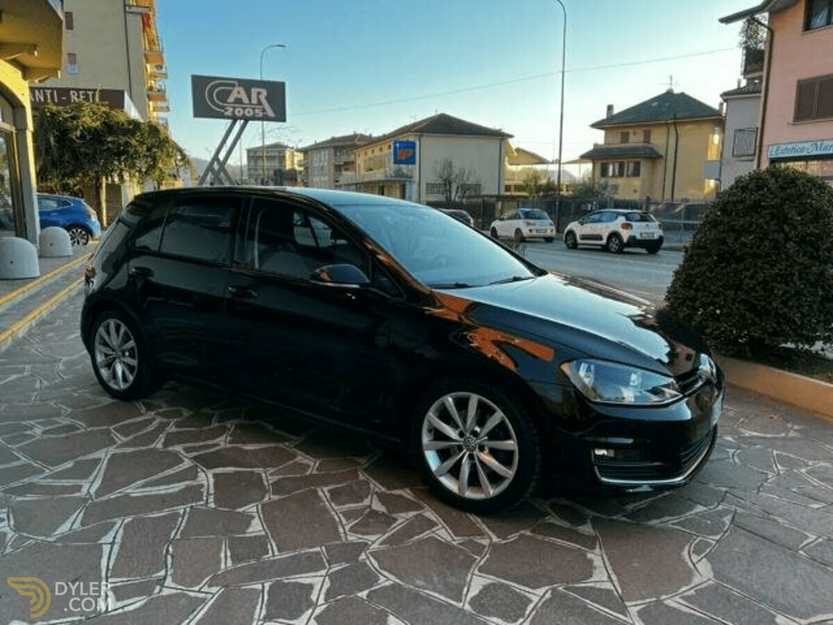 large_69f08f71-e975-44e7-bf11-bcc9d80e76e6